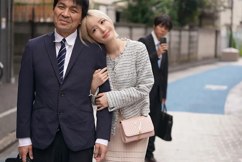 sex trend,2k13 sex,phim sẽ gầy Vợ sắp cưới của thằng bạn thân dùng "lồn kế" lên tôi khi bị tôi phát hiện làm “sugar baby”